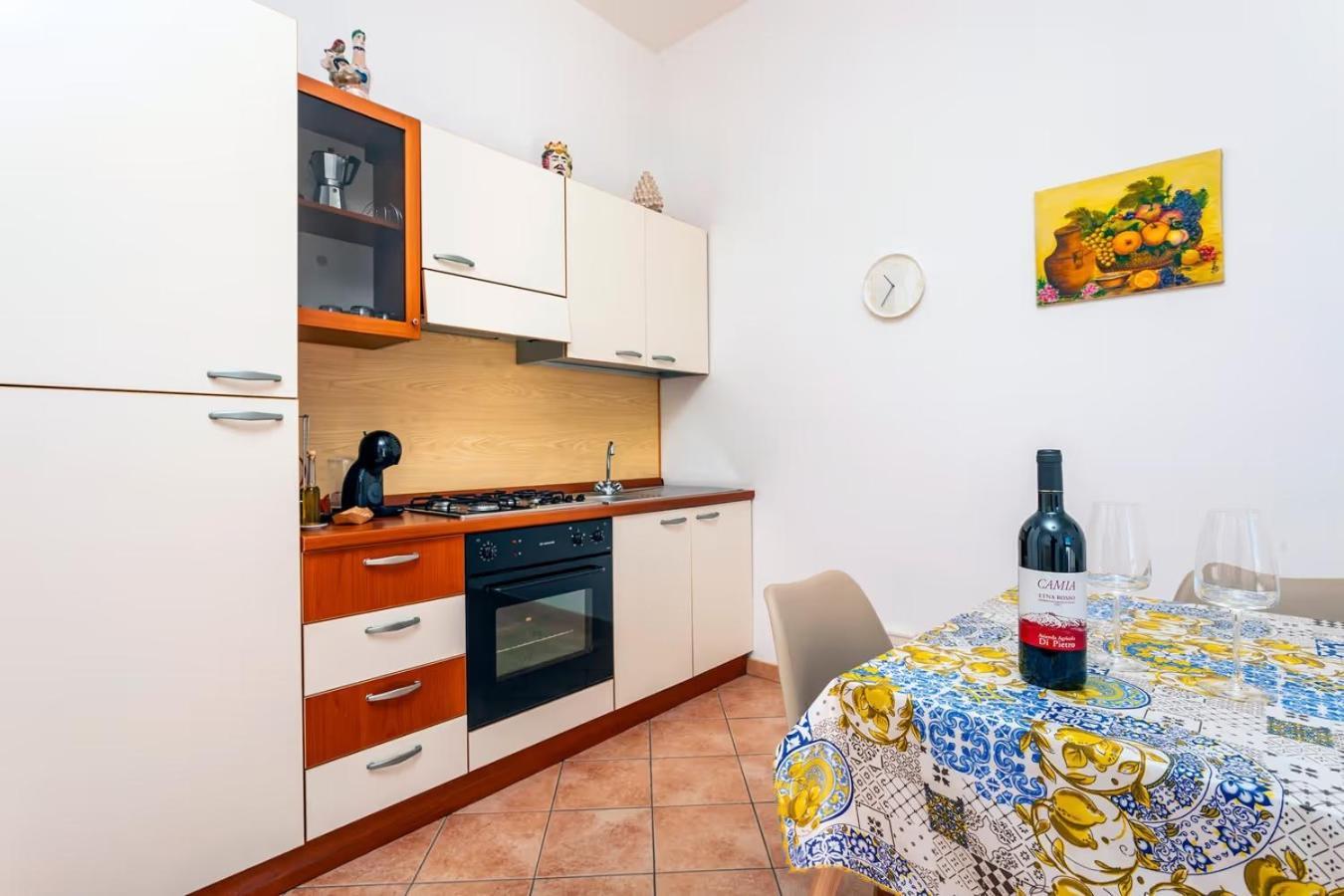 Апартаменты Camia Etna House Пьедимонте-Этнео Экстерьер фото