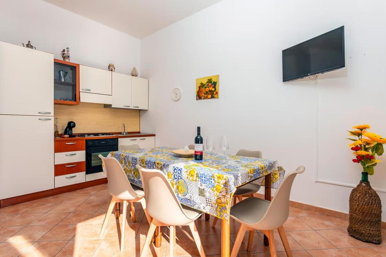 Апартаменты Camia Etna House Пьедимонте-Этнео Экстерьер фото